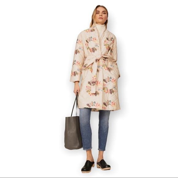 Samantha Sipos Cream Quilted Sunburst Coat Jacket-L